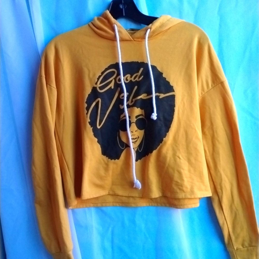 3S3.  Raggs 2 Riches crop top